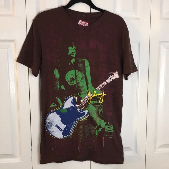 Johnny Ramone * THE RAMONES * Embroidered Graphic T-Shirt NWT - Picture 1 of 9